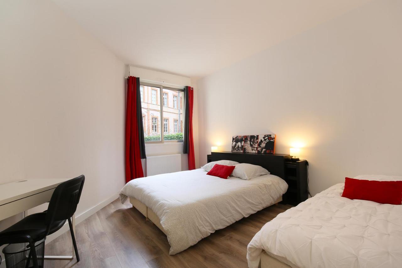 Le Premier De Saint Georges Place 120M Parking Toulouse Bagian luar foto