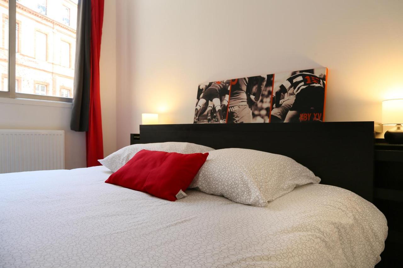 Le Premier De Saint Georges Place 120M Parking Toulouse Bagian luar foto